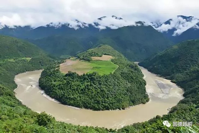 雅鲁藏布江.webp.jpg 雅鲁藏布江.webp.jpg